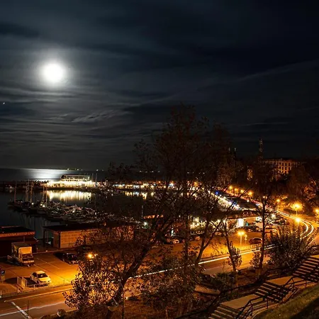 Sunset By Old Town Appartement